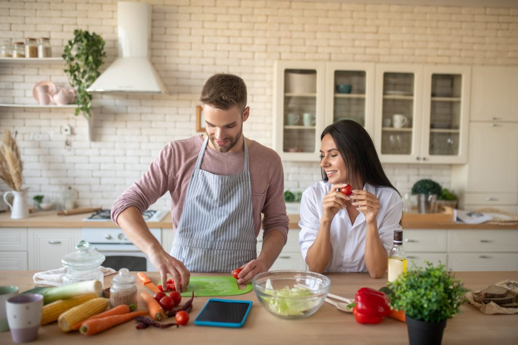 millennials cooking at home